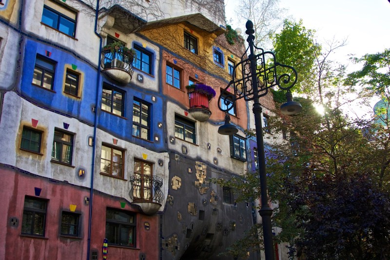 vienna hundertwasser building