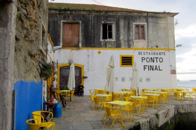 Waterfront restaurant Ponto Final in Cacilhas
