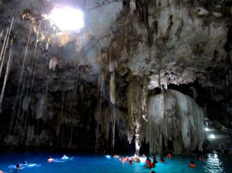 Mexico Yucatan Valladolid Cenote Dzitnup