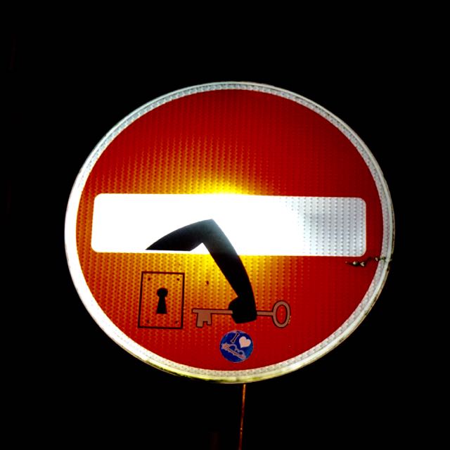 street art in london clet abraham brick lane 4