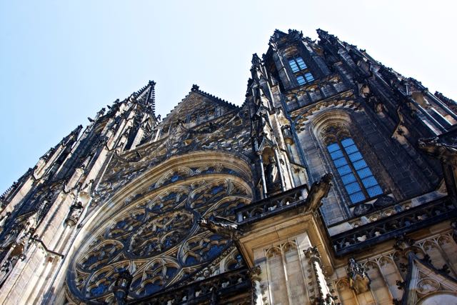 things to do in prague st. vitus cathedral