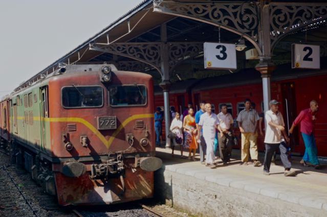 train ride in sri lanka kandy railway station