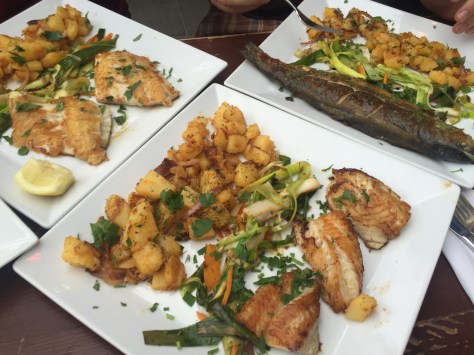 Insider Travel Guide to Hamburg - Germany - What and where to eat in Hamburg - Fish at Karofish in Karoviertel